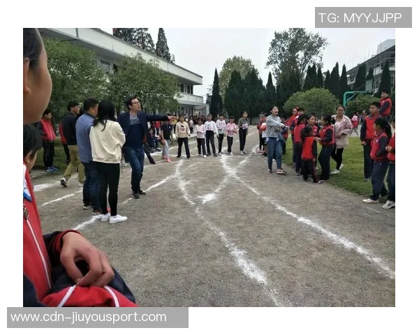 篮球情侣头的甜蜜时光与运动激情交织的浪漫故事 篮球情侣头的甜蜜时光与运动激情交织的浪漫故事